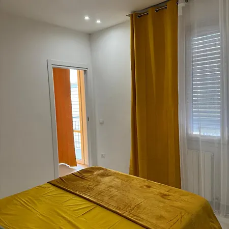 Apartment Umberto Piacenza